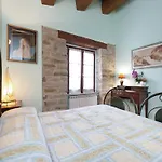 Holiday home Farmhouse In Apecchio With Swimming Pool, Terrace, Garden
