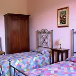 Holiday home Farmhouse In Apecchio With Swimming Pool, Terrace, Garden