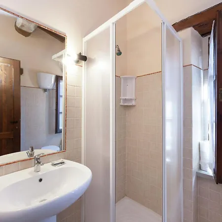 Сasa de vacaciones In With Swimming Pool, Terrace, Garden *